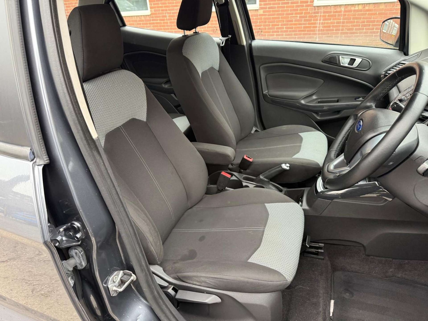 Used Ford Ecosport 2014 for sale - 76362917: Photo 28