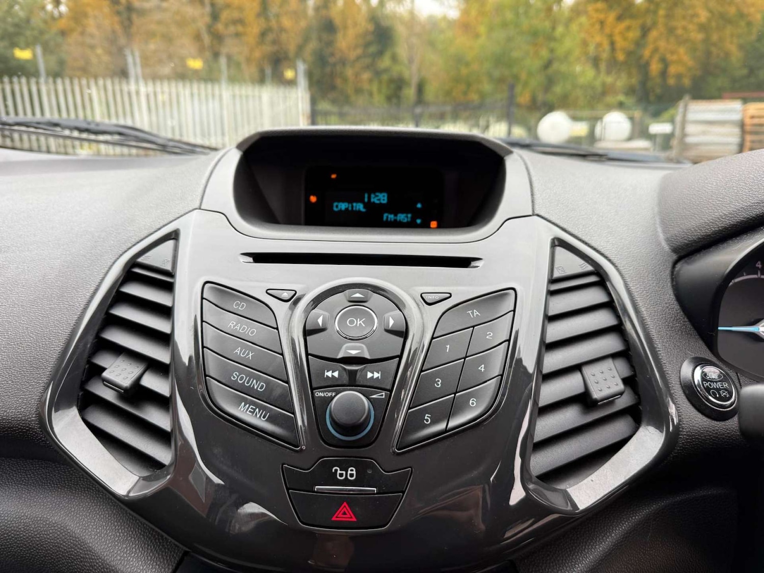 Used Ford Ecosport 2014 for sale - 76362917: Photo 35
