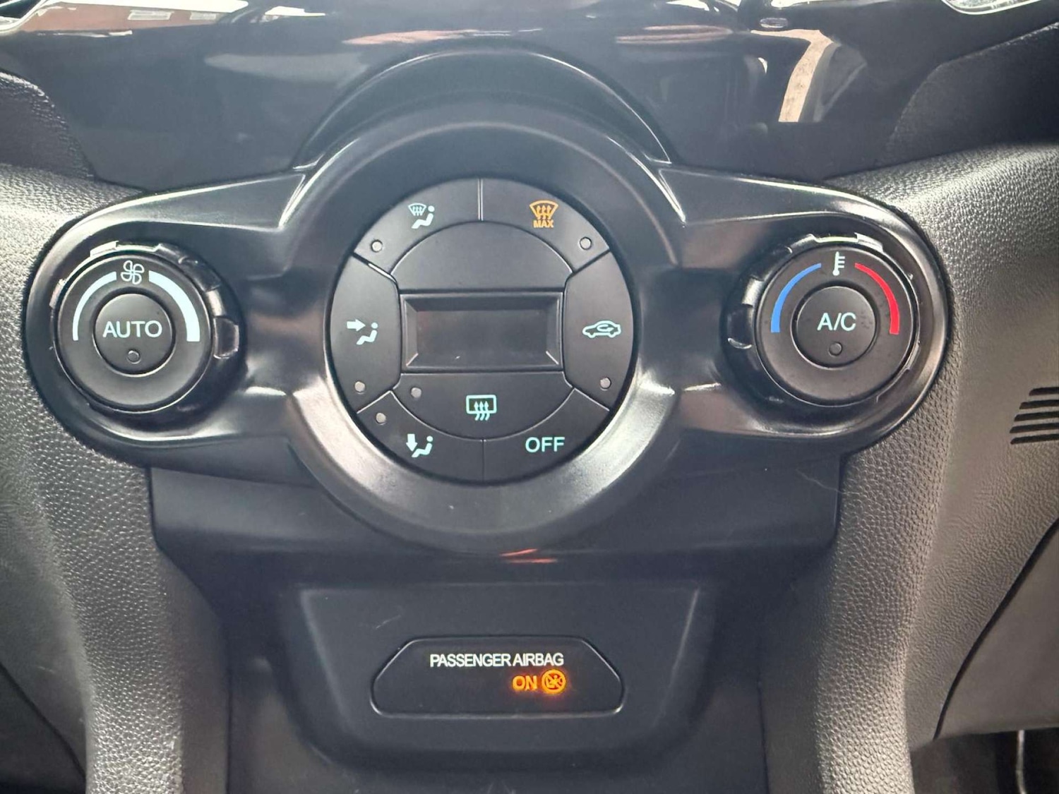 Used Ford Ecosport 2014 for sale - 76362917: Photo 36