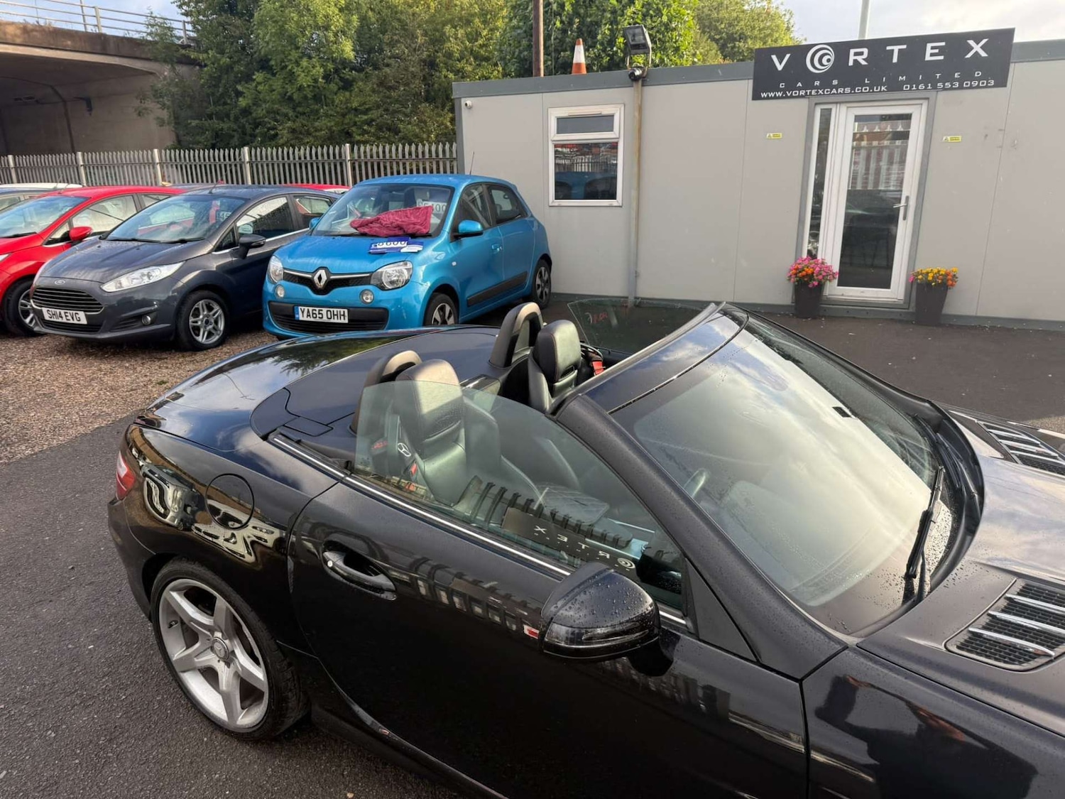 Used Mercedes-Benz SLK 2015 for sale - 76362912: Photo 25