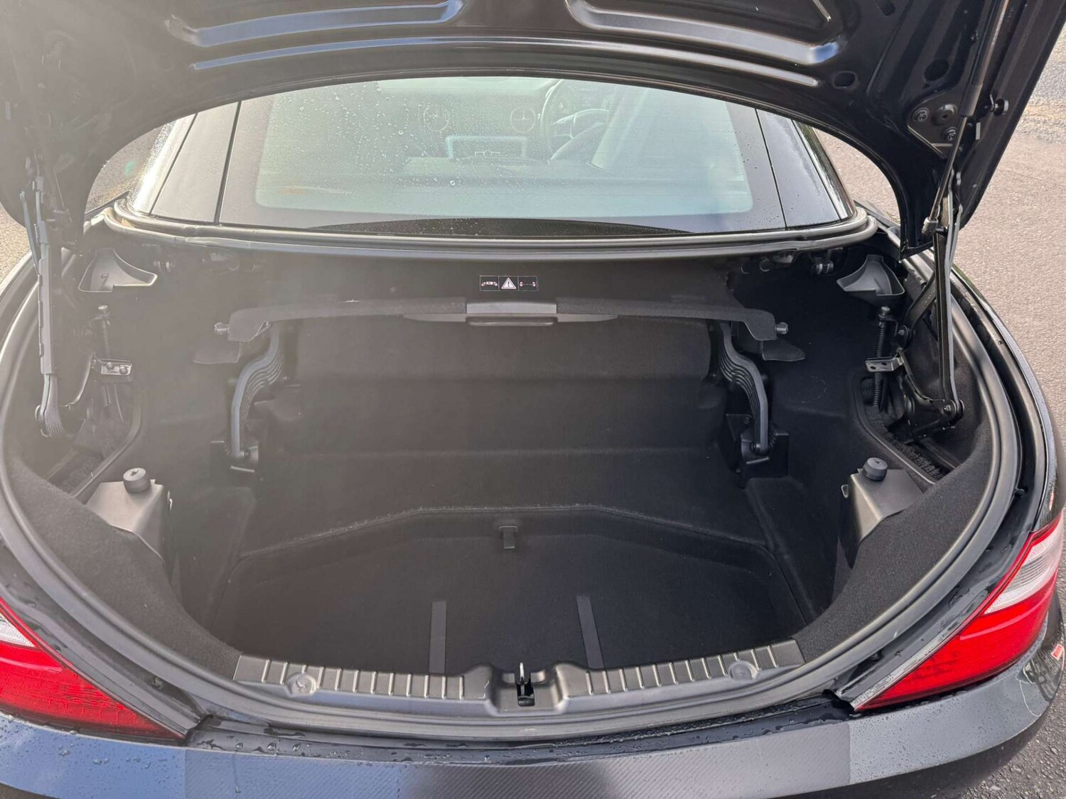 Used Mercedes-Benz SLK 2015 for sale - 76362912: Photo 26