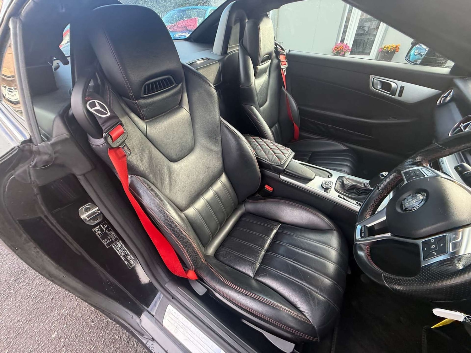 Used Mercedes-Benz SLK 2015 for sale - 76362912: Photo 27