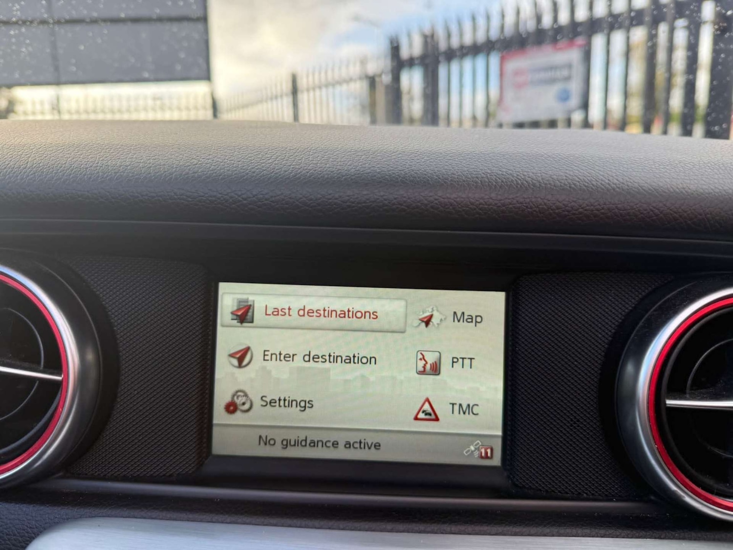 Used Mercedes-Benz SLK 2015 for sale - 76362912: Photo 38