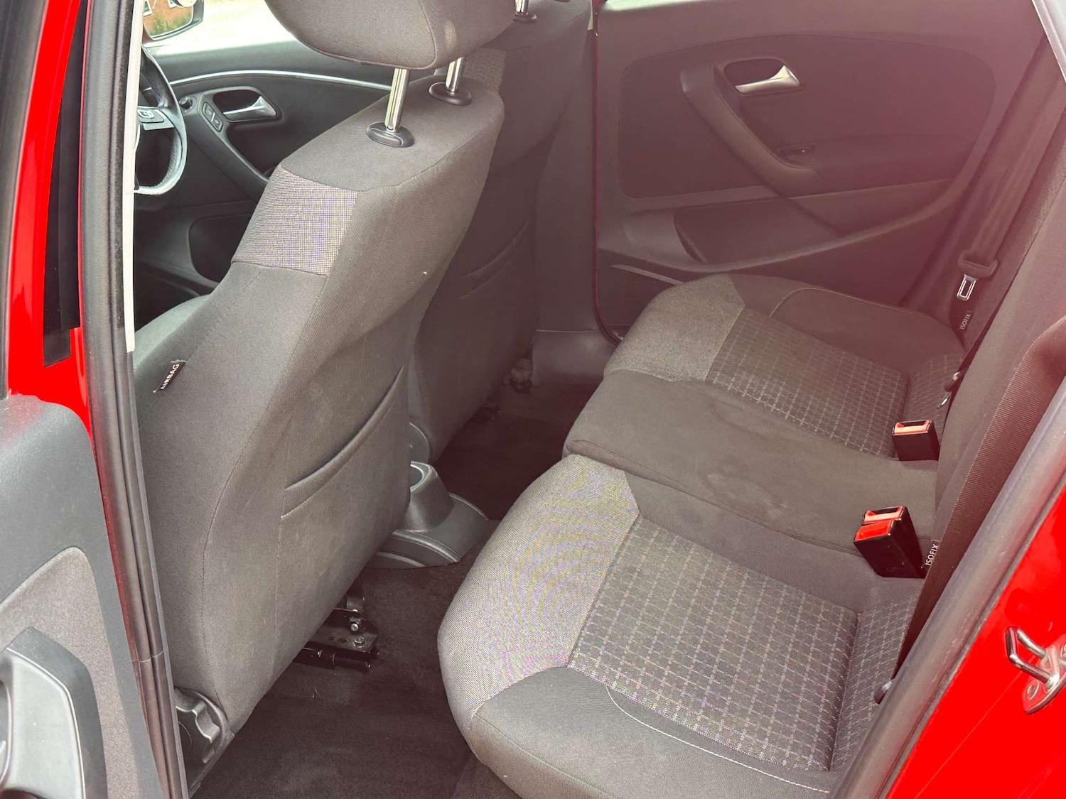 Used Volkswagen Polo 2015 for sale - 76362909: Photo 37