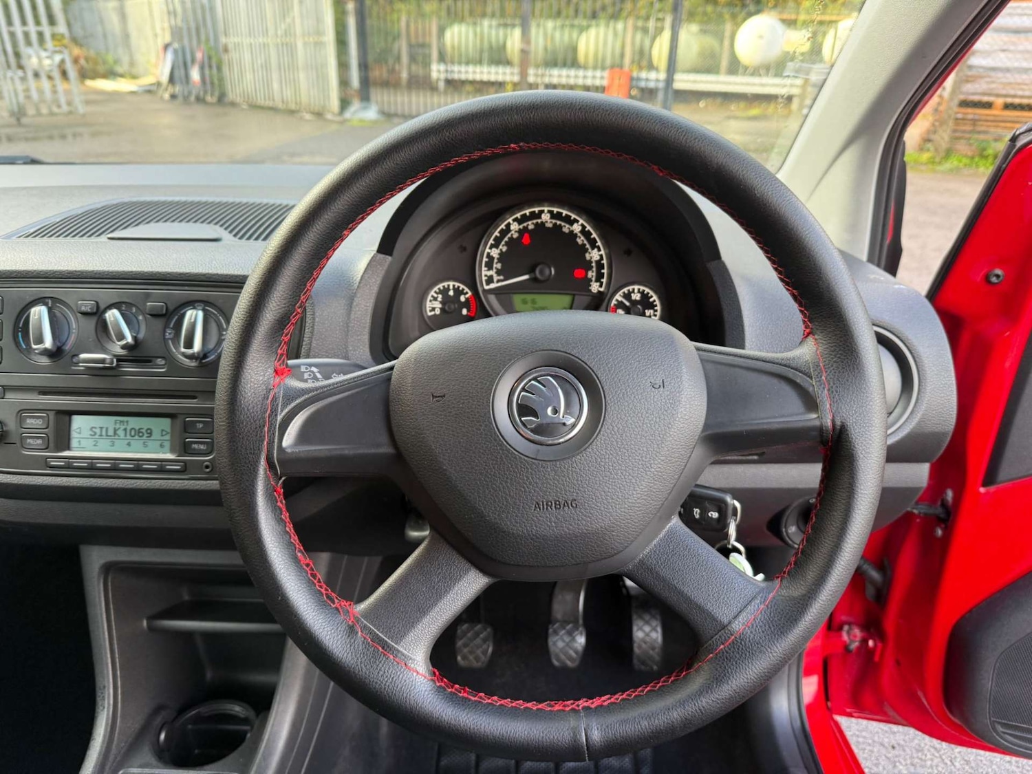 Used Skoda Citigo 2013 for sale - 76362907: Photo 28