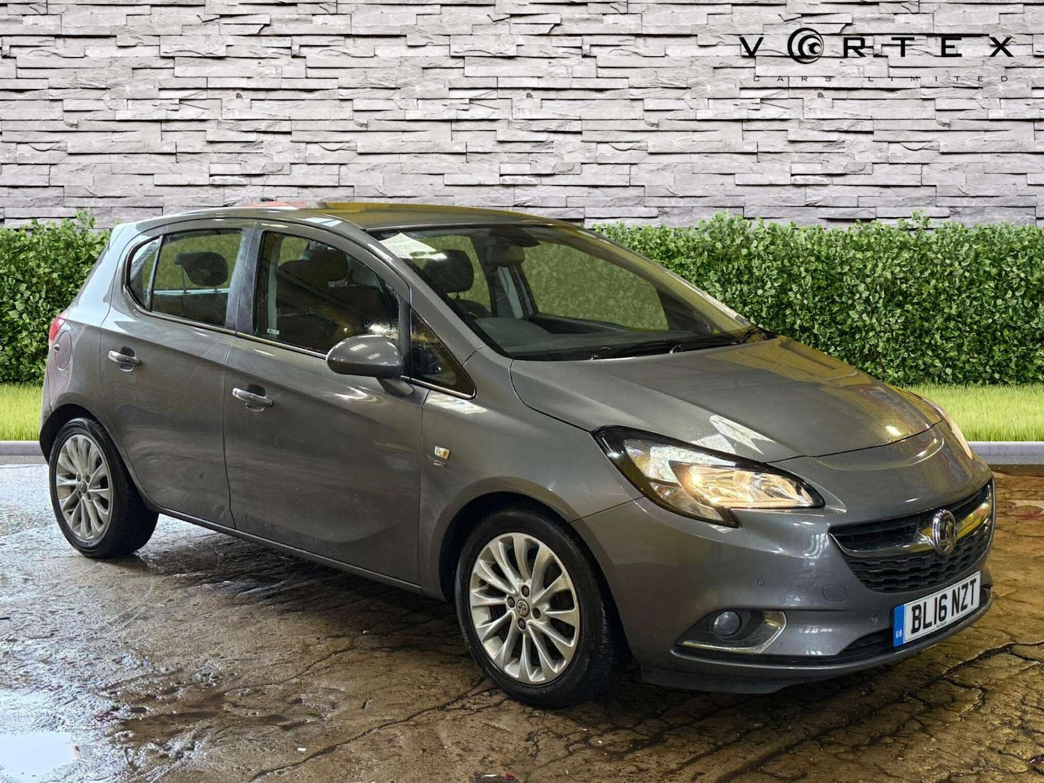 Used Vauxhall Corsa 2016 for sale - 76362906: Photo 1