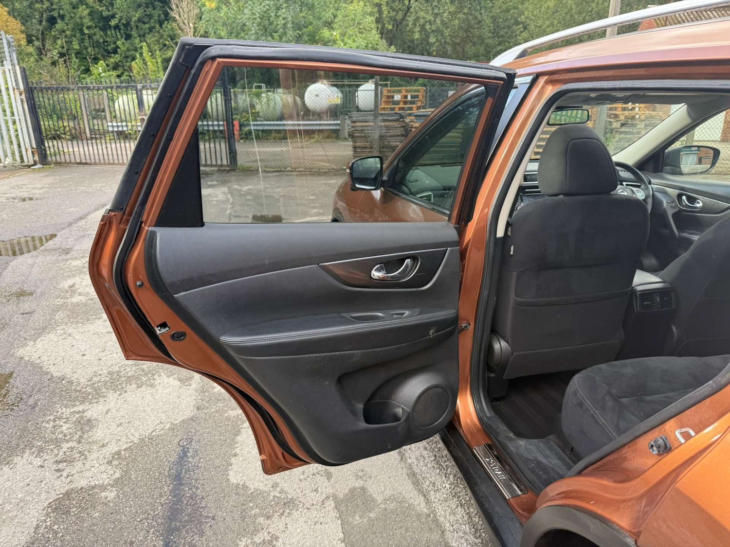 Used Nissan X-Trail 2015 for sale - 76362904: Photo 14