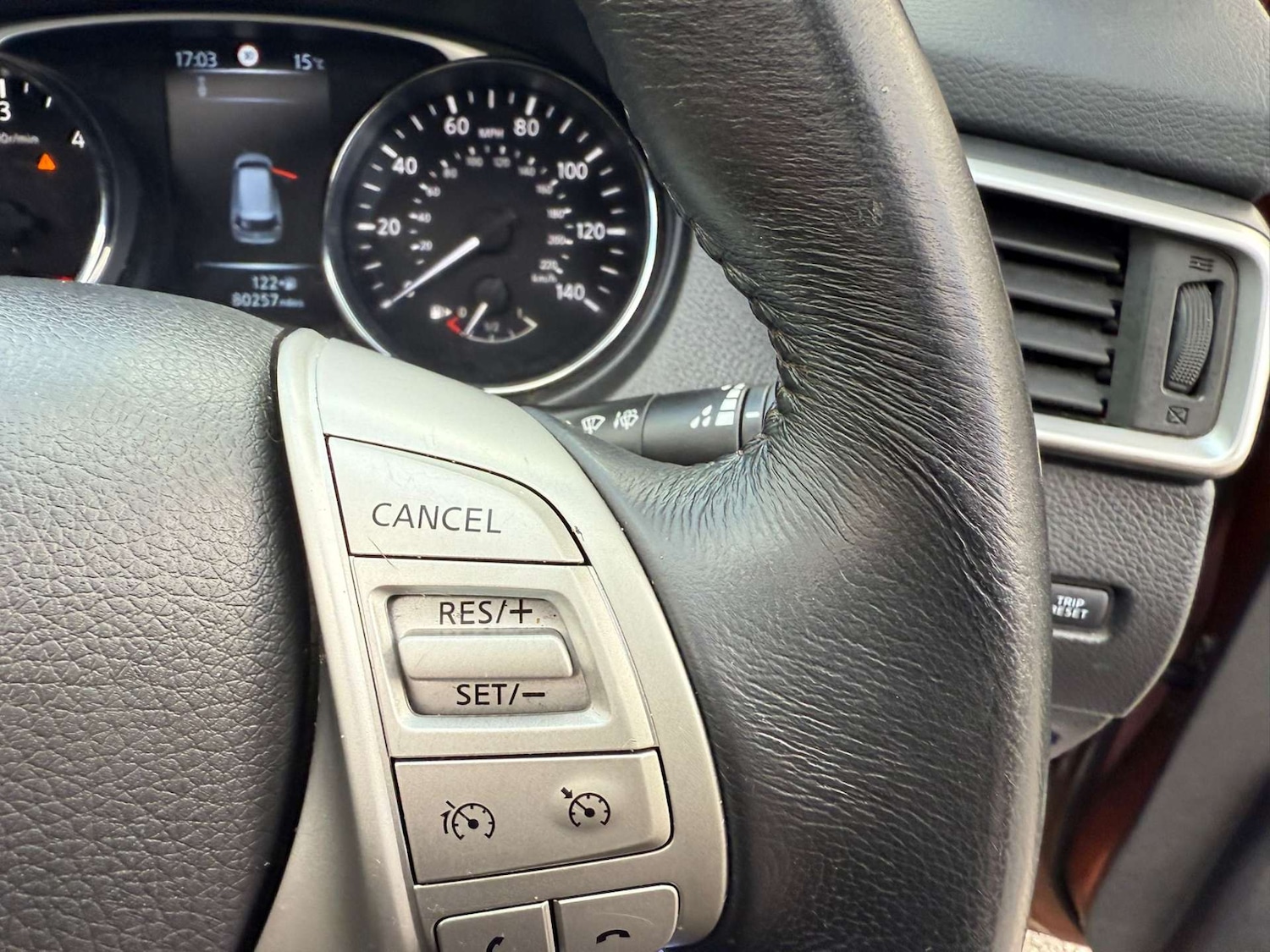 Used Nissan X-Trail 2015 for sale - 76362904: Photo 26