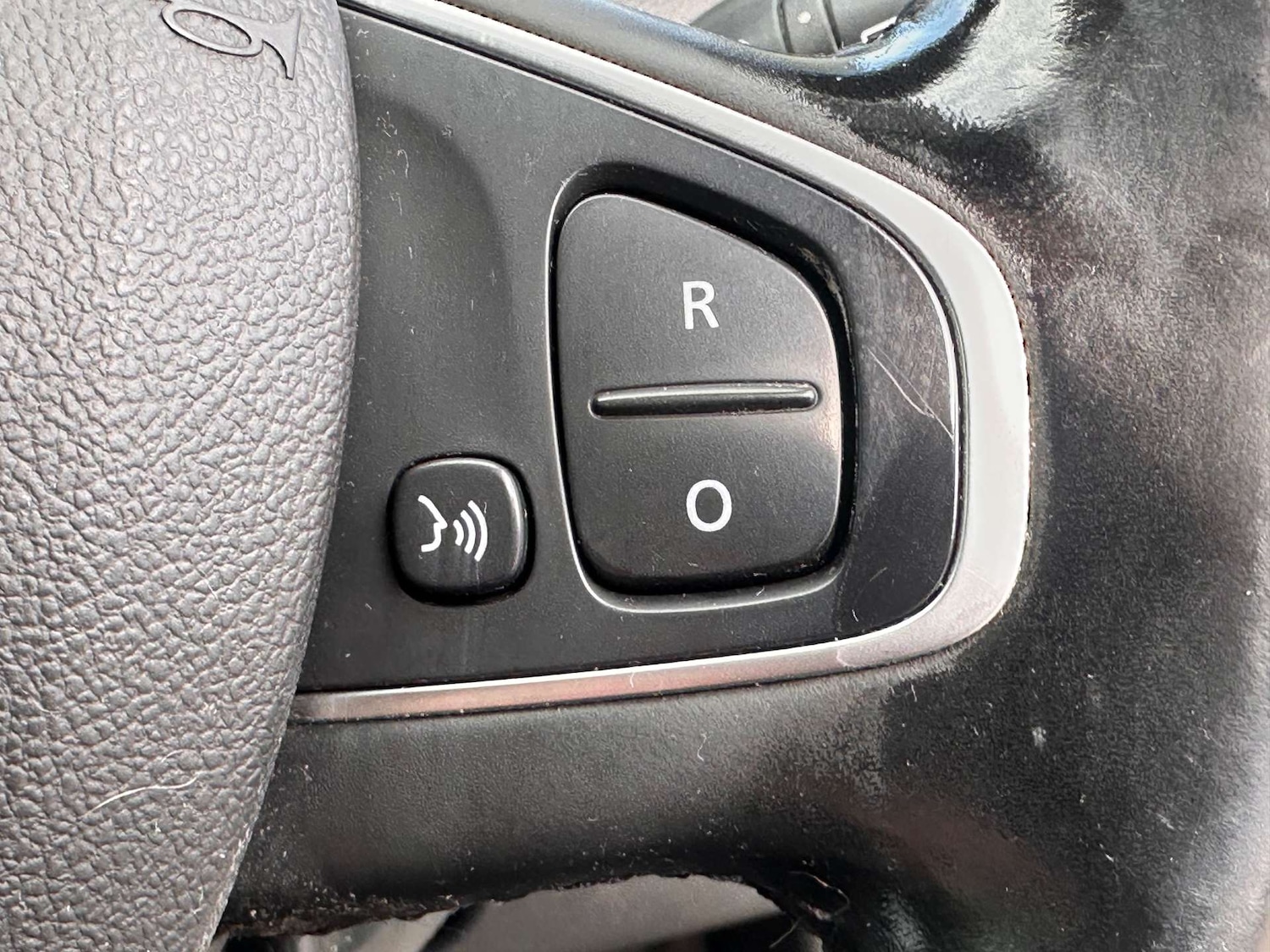 Used Renault Captur 2018 for sale - 76362921: Photo 25