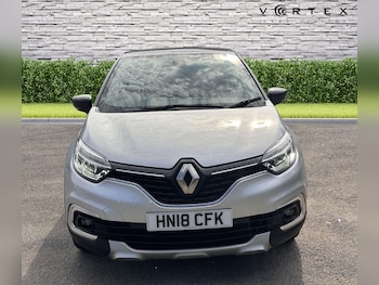 Used Renault Captur 2018 for sale - 76362921: Photo