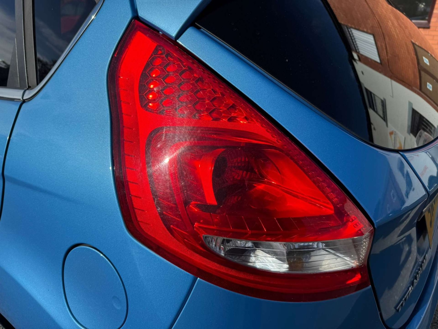 Used Ford Fiesta 2010 for sale - 76362952: Photo 22