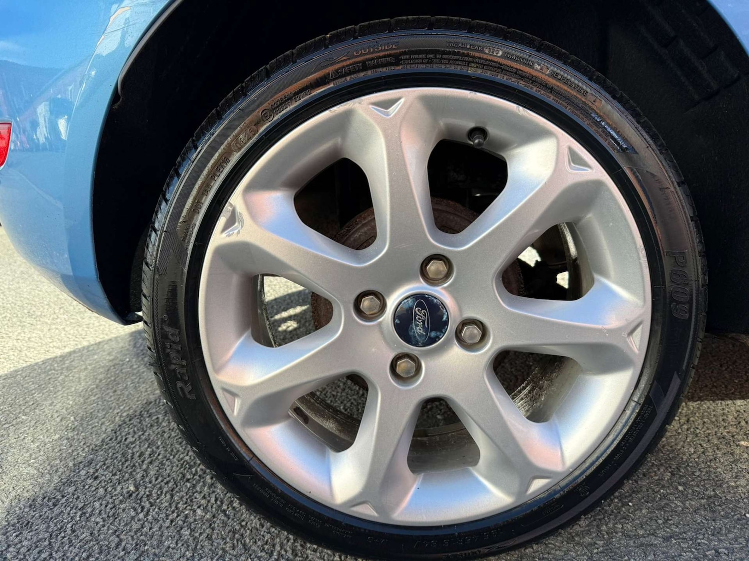 Used Ford Fiesta 2010 for sale - 76362952: Photo 25