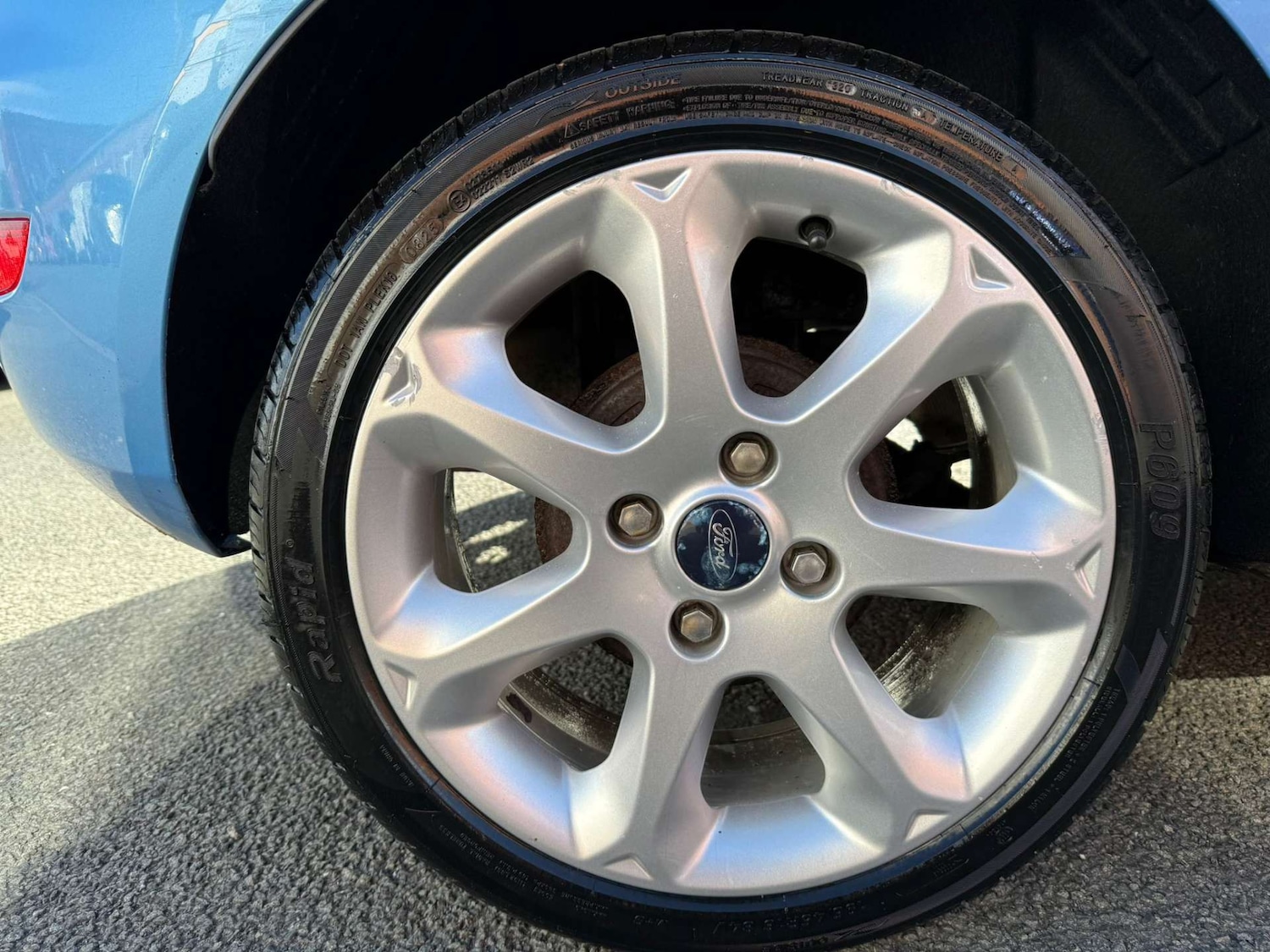Used Ford Fiesta 2010 for sale - 76362952: Photo 26