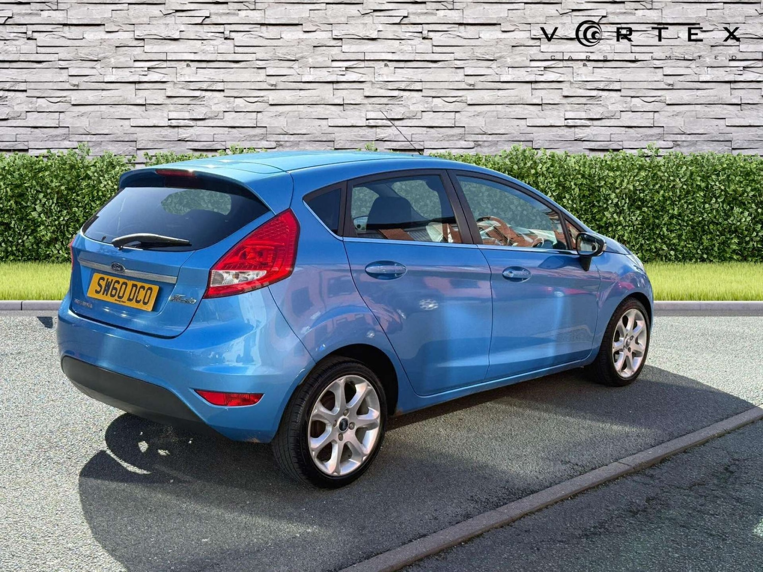 Used Ford Fiesta 2010 for sale - 76362952: Photo 4