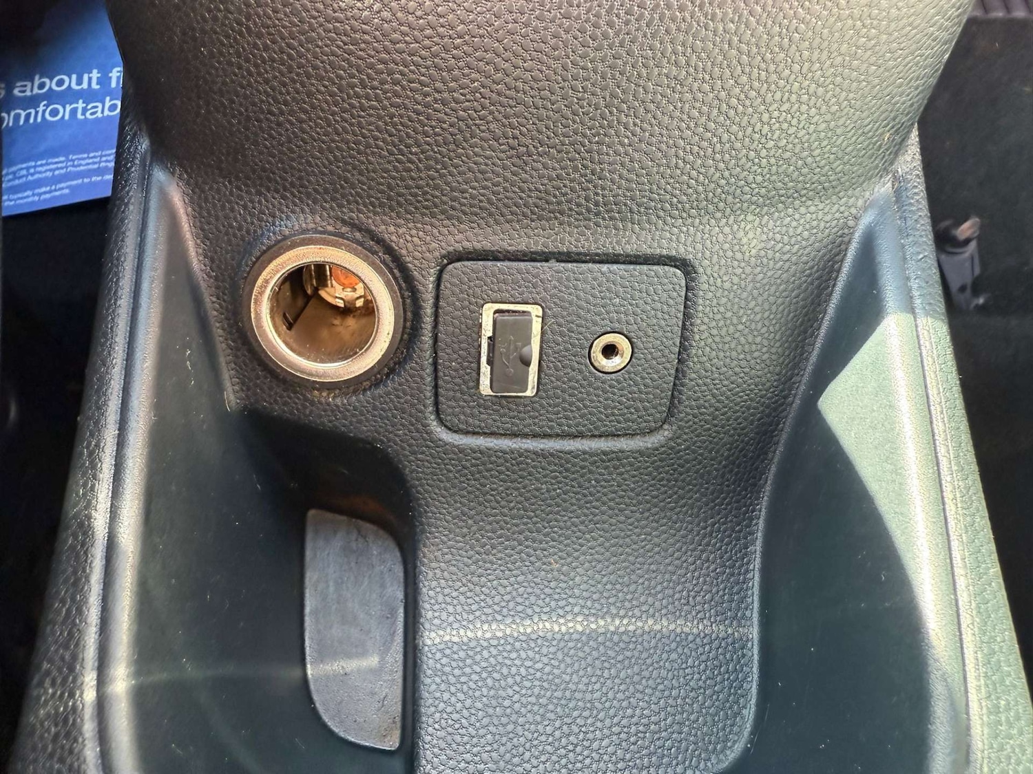 Used Ford Fiesta 2010 for sale - 76362952: Photo 40