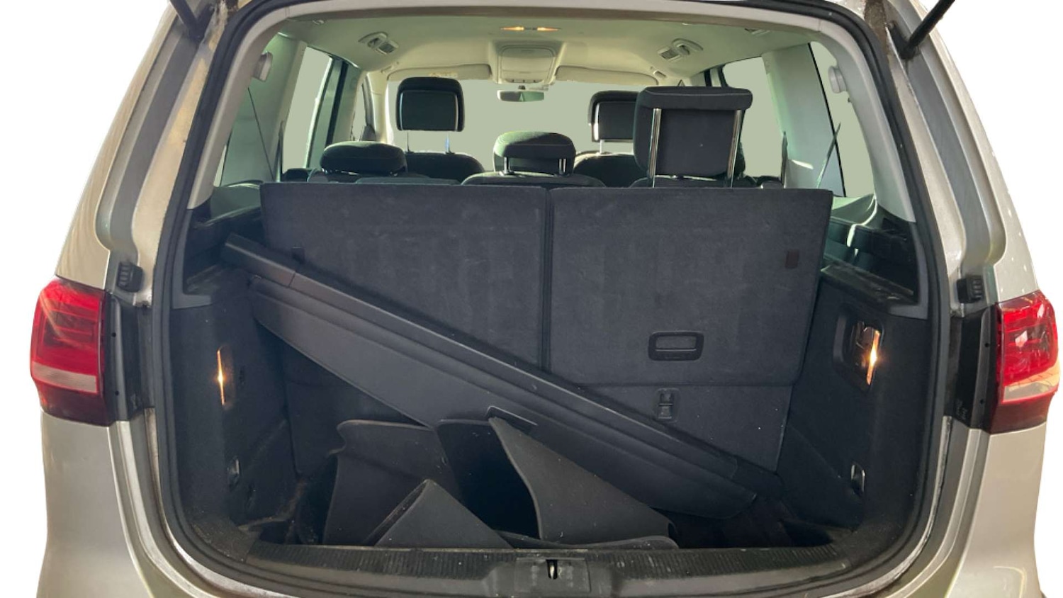 Used Volkswagen Sharan 2015 for sale - 77115865: Photo 7