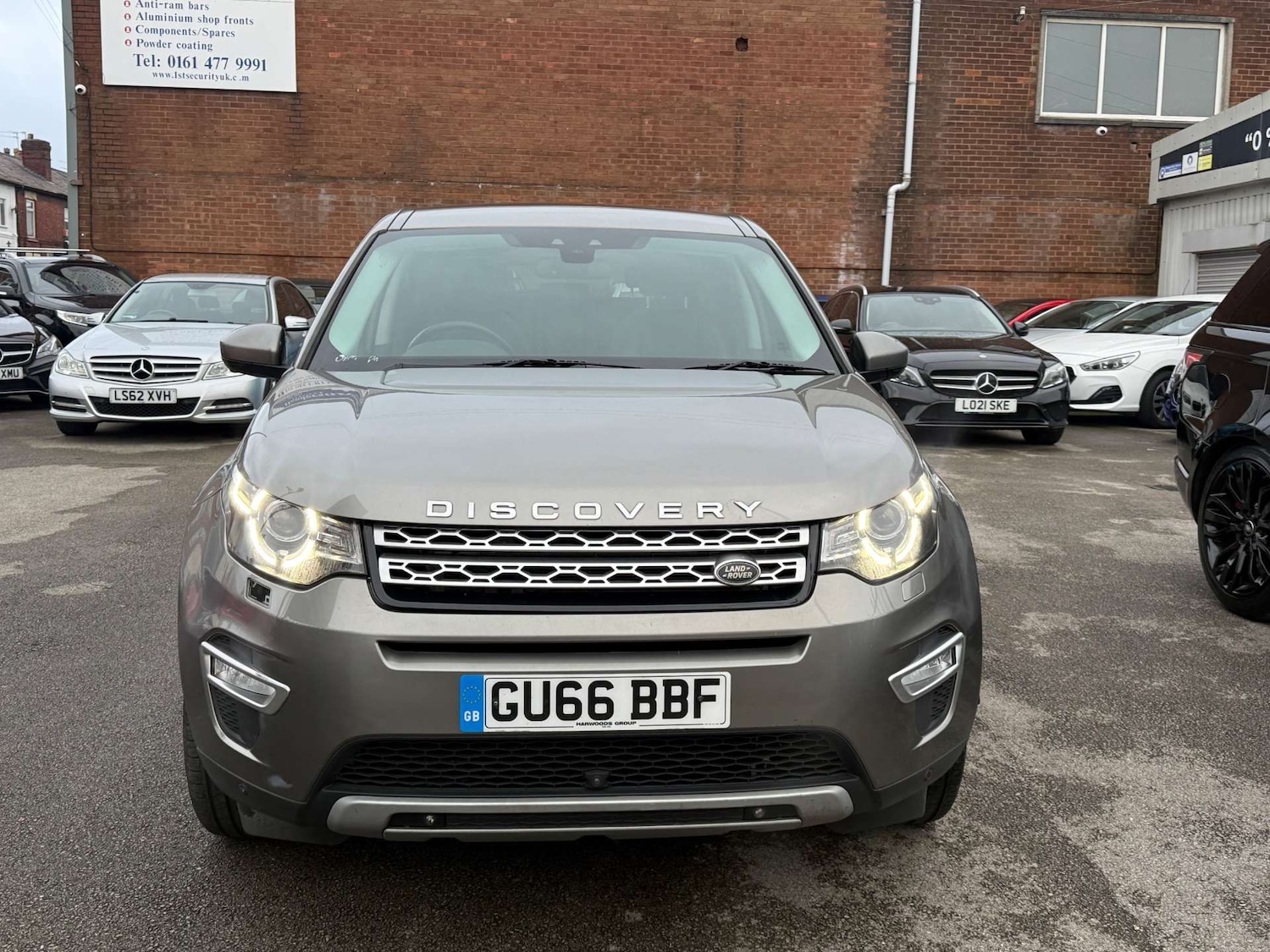 Used Land Rover Discovery Sport 2016 for sale - 77035681: Photo 2