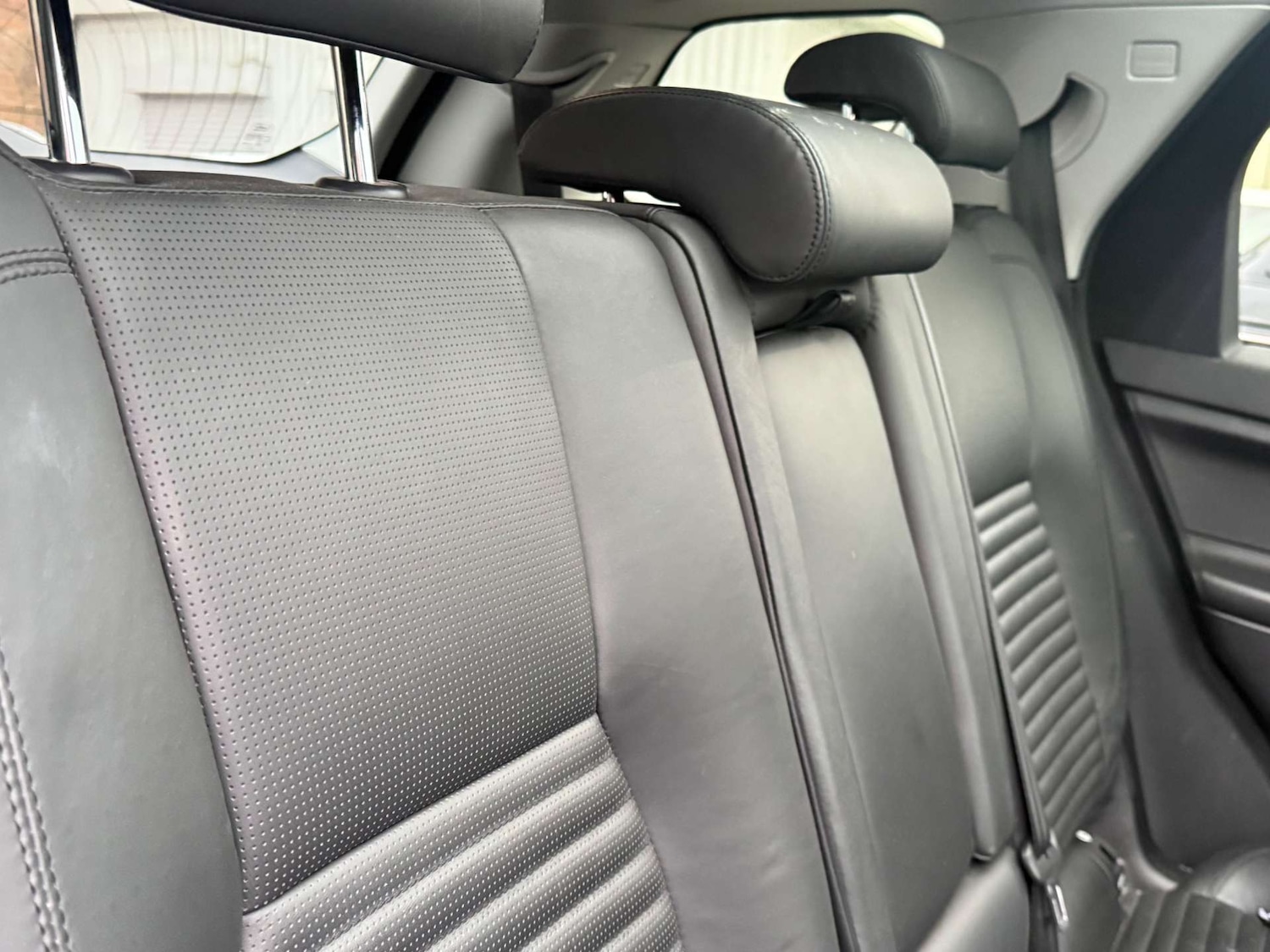 Used Land Rover Discovery Sport 2016 for sale - 77035681: Photo 8