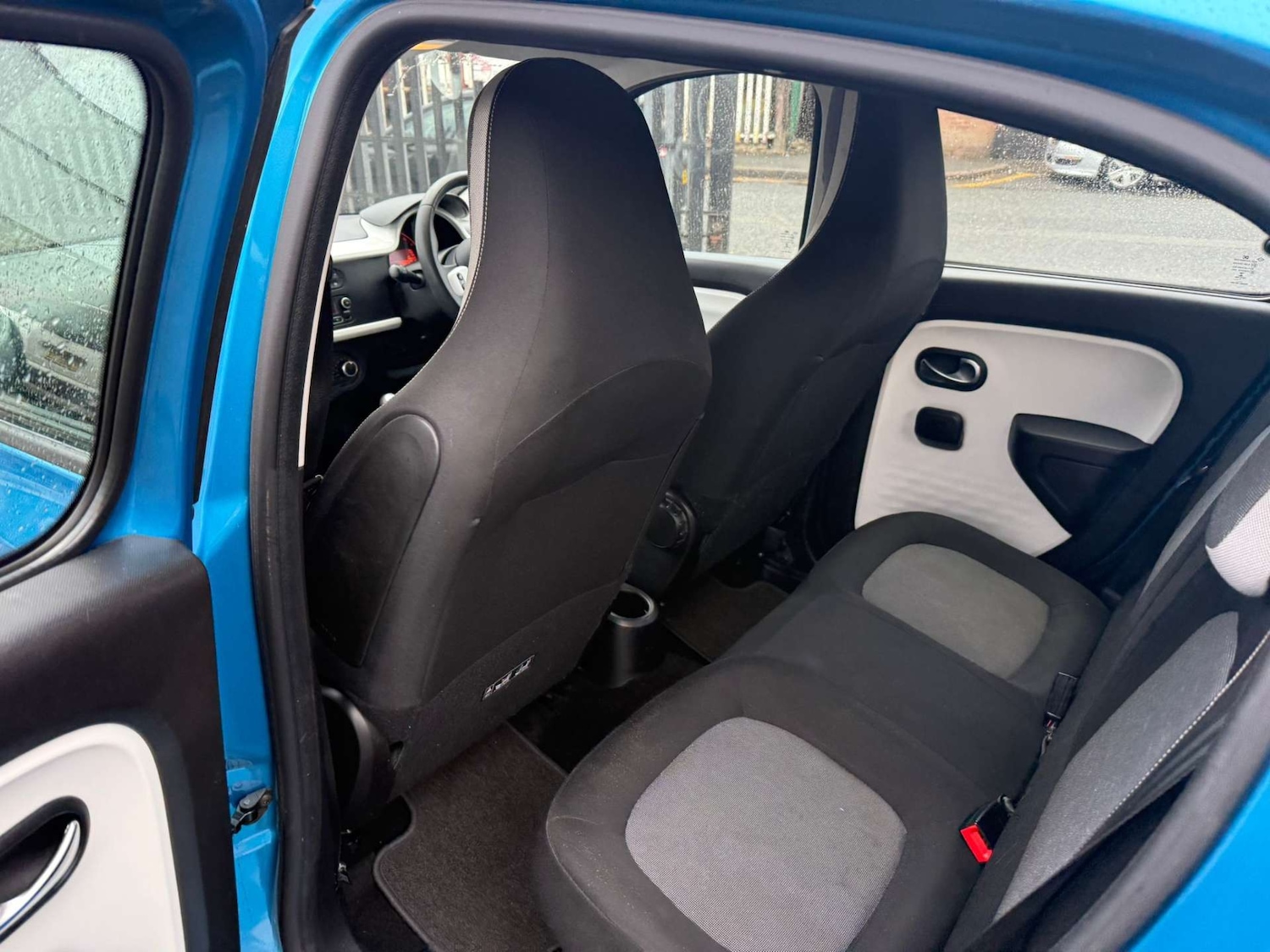 Used Renault Twingo 2015 for sale - 76362954: Photo 22