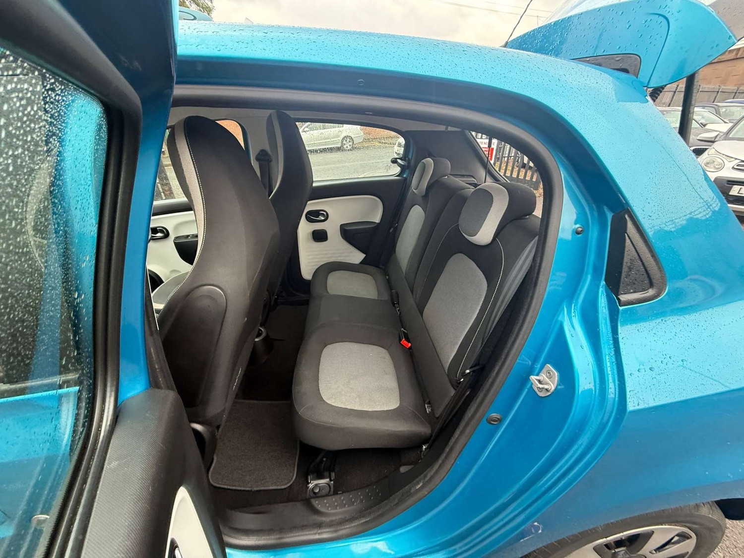 Used Renault Twingo 2015 for sale - 76362954: Photo 23