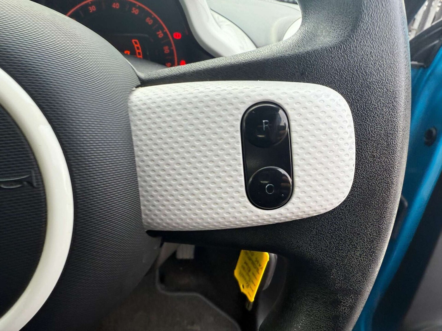 Used Renault Twingo 2015 for sale - 76362954: Photo 34