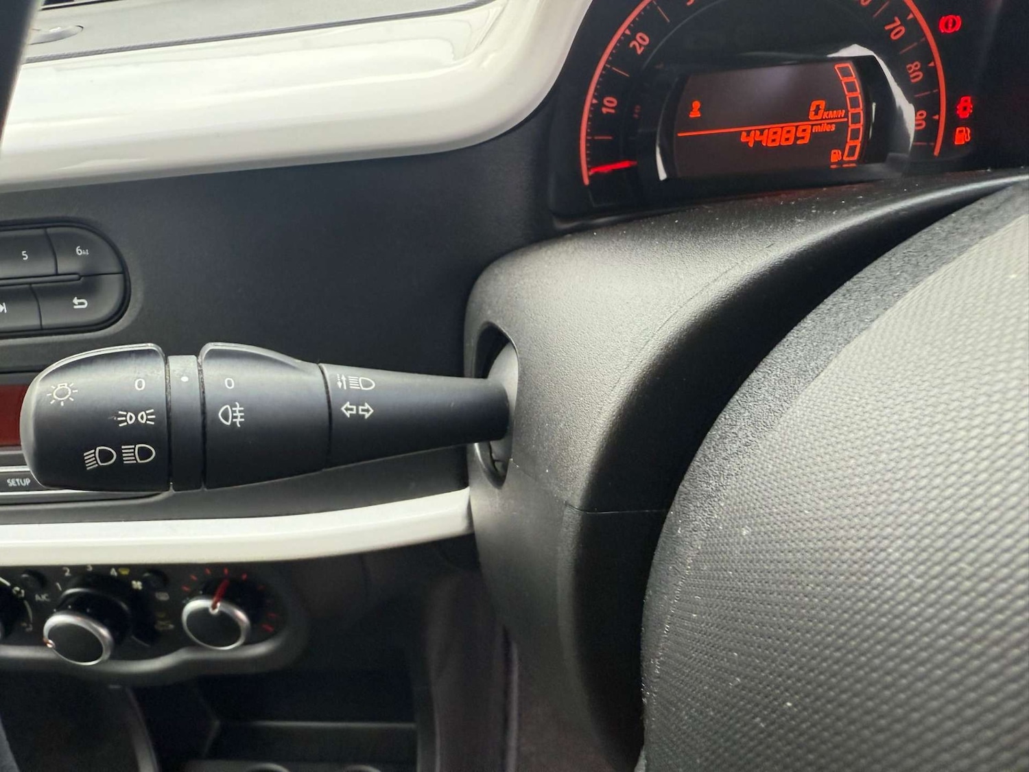 Used Renault Twingo 2015 for sale - 76362954: Photo 35