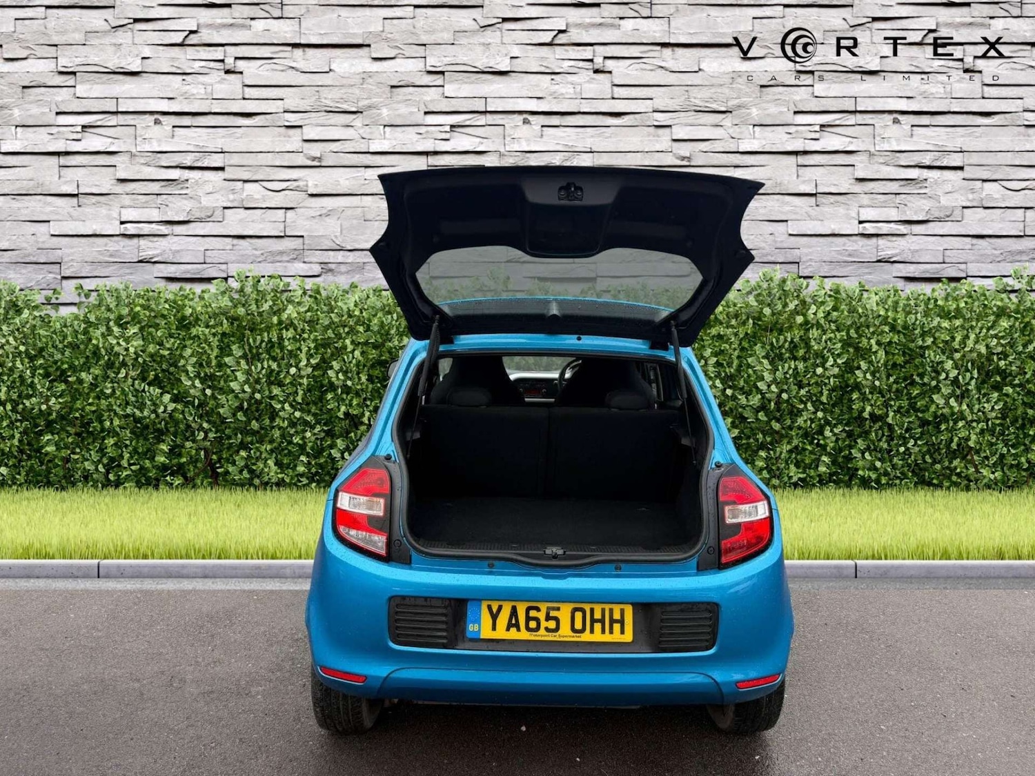 Used Renault Twingo 2015 for sale - 76362954: Photo 9