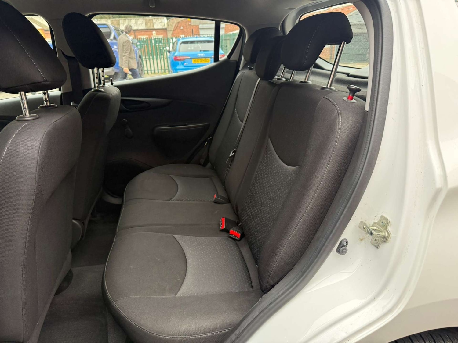Used Vauxhall Viva 2017 for sale - 76362944: Photo 32