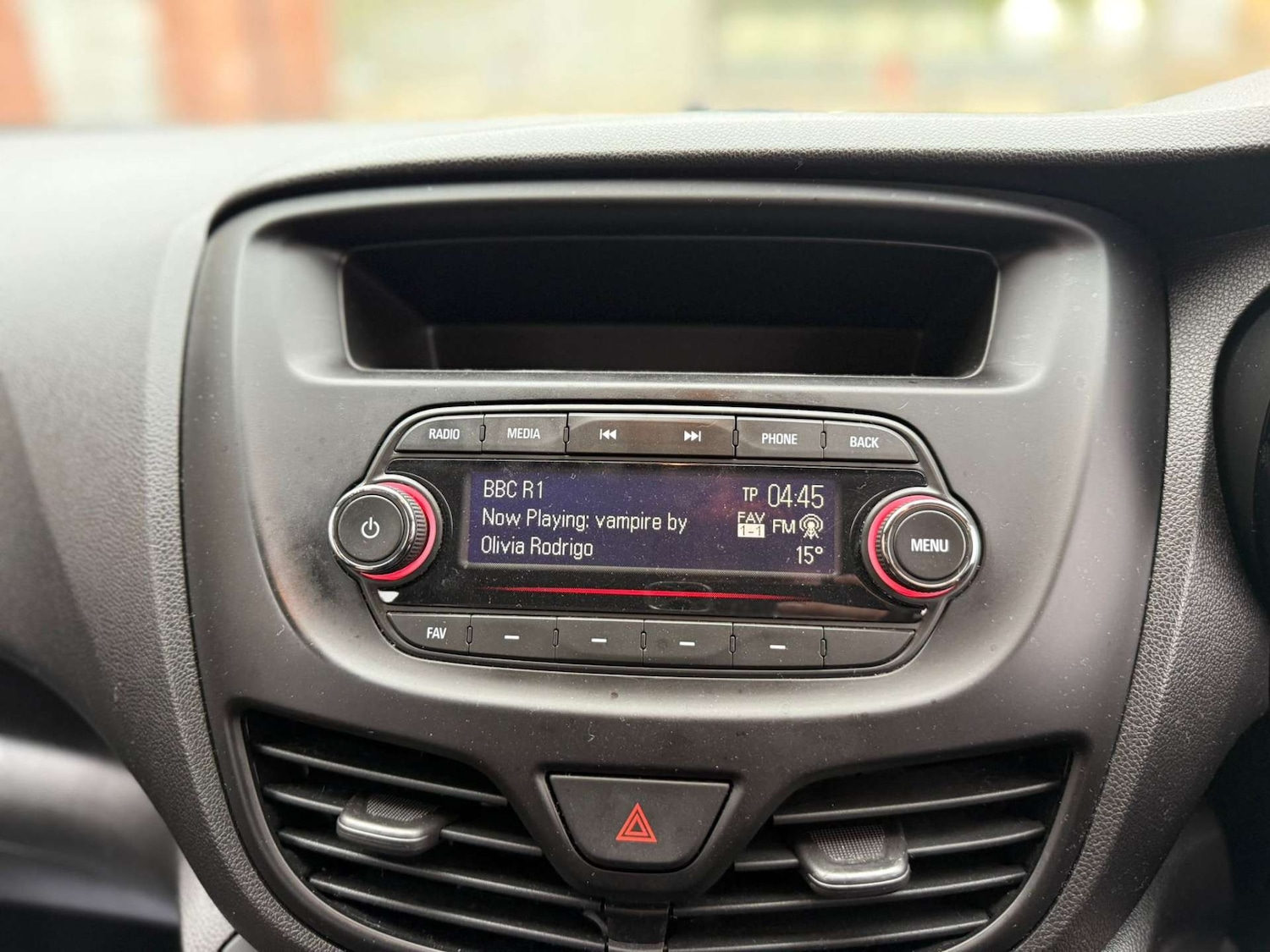 Used Vauxhall Viva 2017 for sale - 76362944: Photo 40