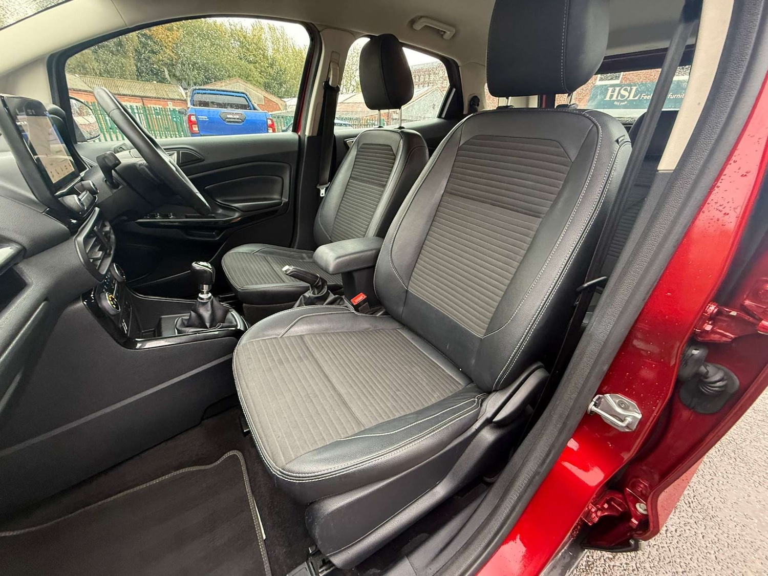 Used Ford Ecosport 2018 for sale - 76362945: Photo 19