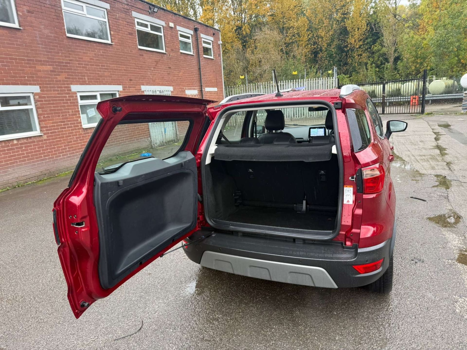 Used Ford Ecosport 2018 for sale - 76362945: Photo 26