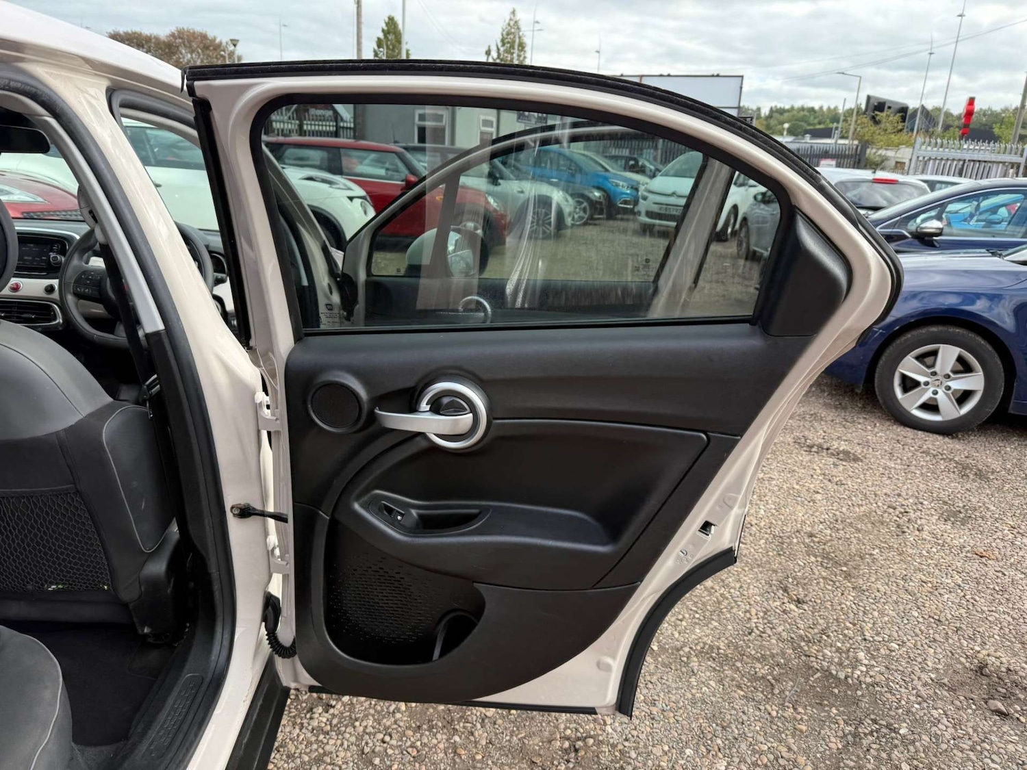 Used Fiat 500X 2015 for sale - 76362926: Photo 27