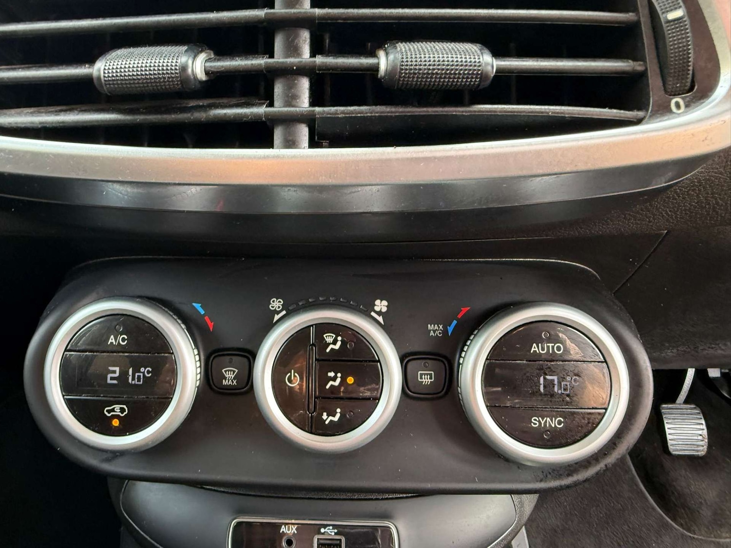 Used Fiat 500X 2015 for sale - 76362926: Photo 38