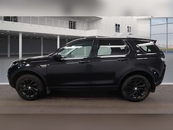 Used Land Rover Discovery Sport 2018 for sale - 76894408: Photo