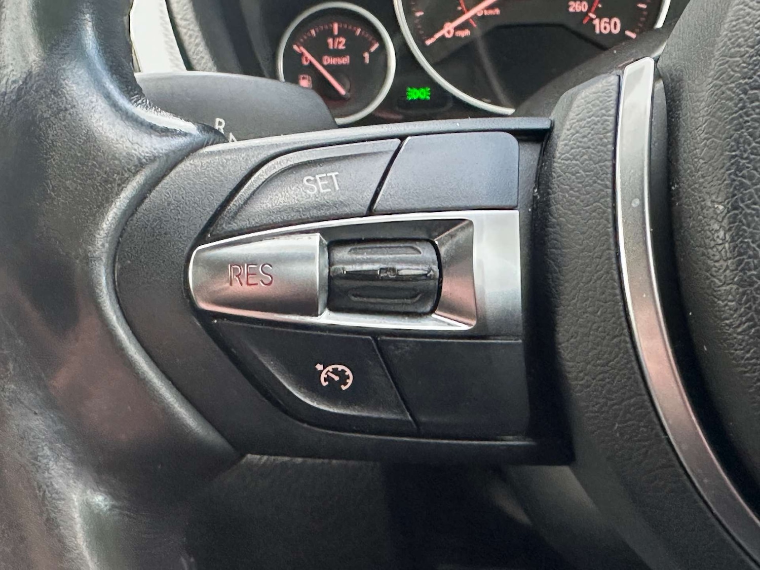 Used BMW 3 Series 2012 for sale - 76921237: Photo 15