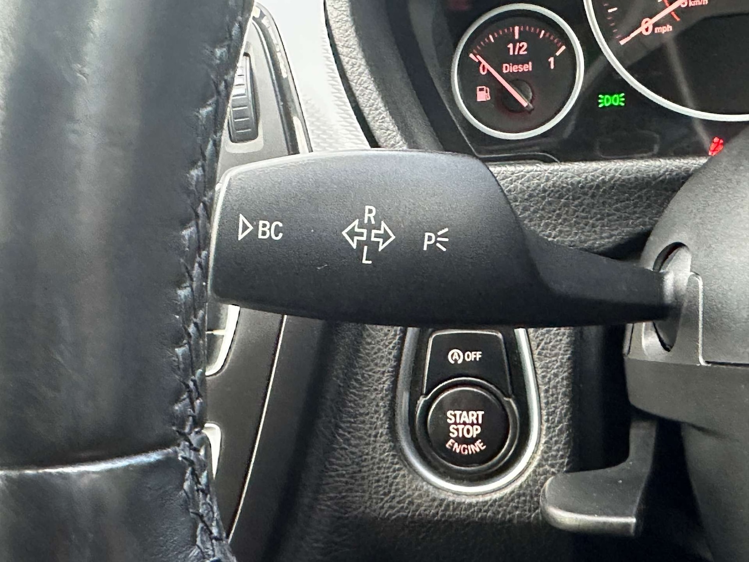 Used BMW 3 Series 2012 for sale - 76921237: Photo 17