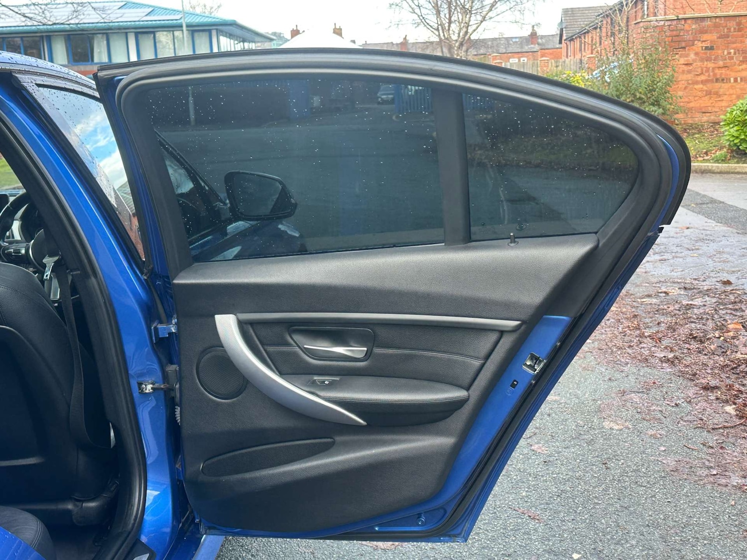 Used BMW 3 Series 2012 for sale - 76921237: Photo 35