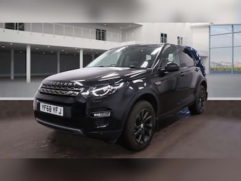 Used Land Rover Discovery Sport 2018 for sale - 77063190: Photo