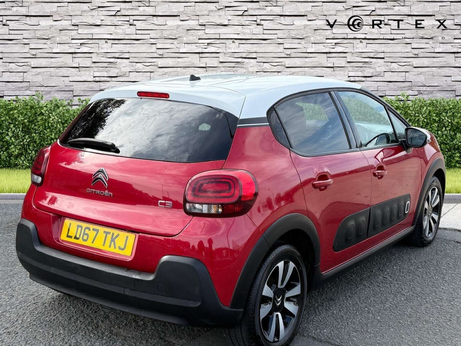 Used Citroen C3 2017 for sale - 76601016: Photo 4