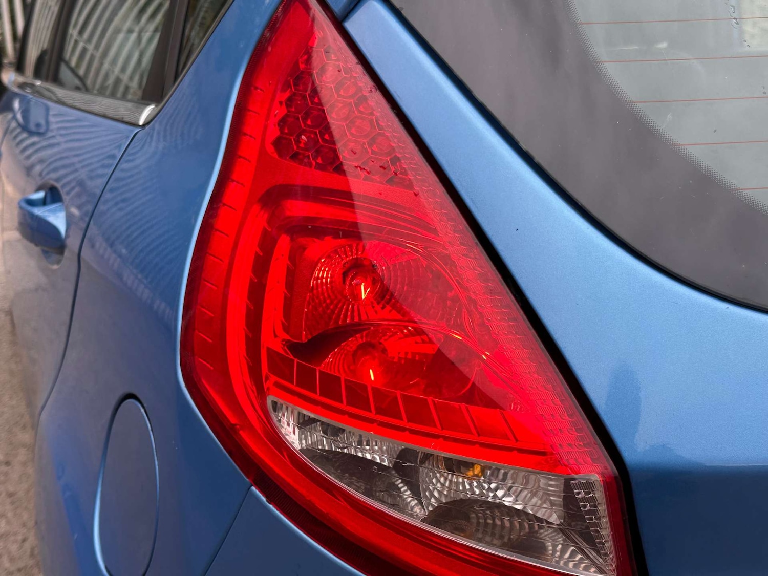 Used Ford Fiesta 2009 for sale - 76362913: Photo 34
