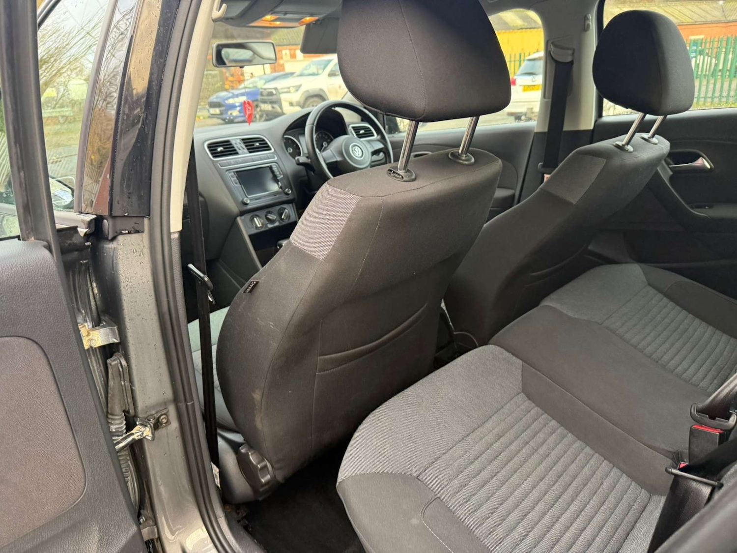 Used Volkswagen Polo 2010 for sale - 77328572: Photo 13