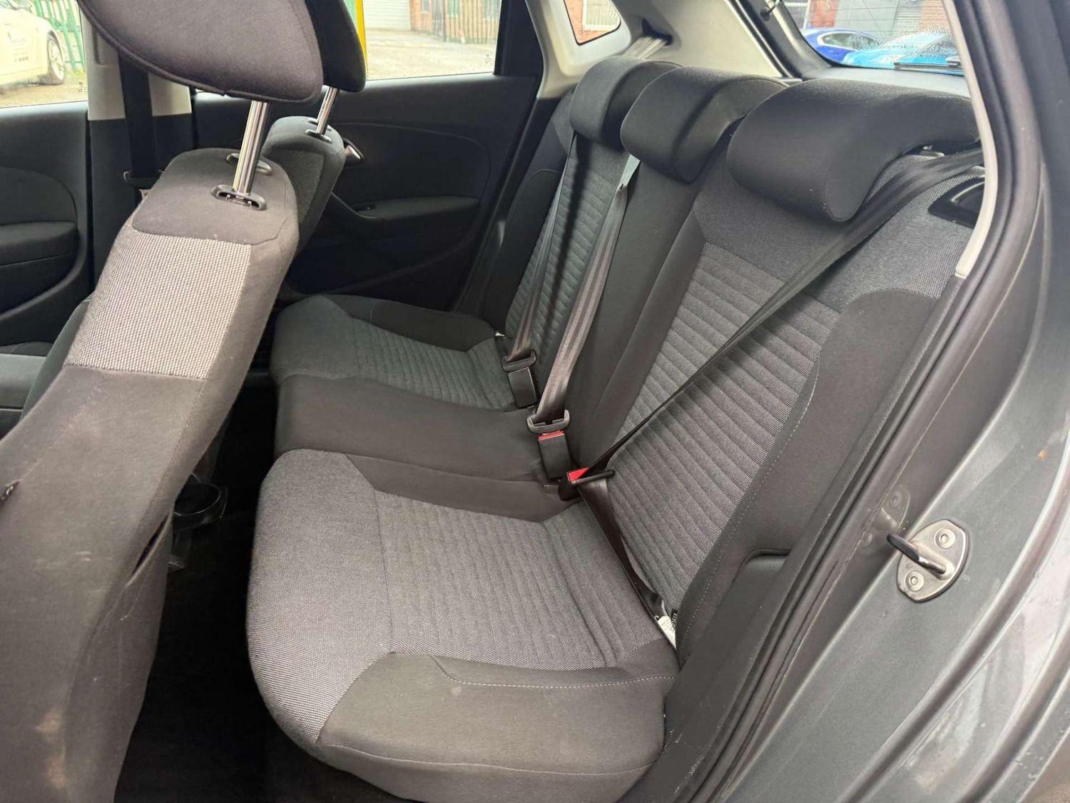 Used Volkswagen Polo 2010 for sale - 77328572: Photo 14