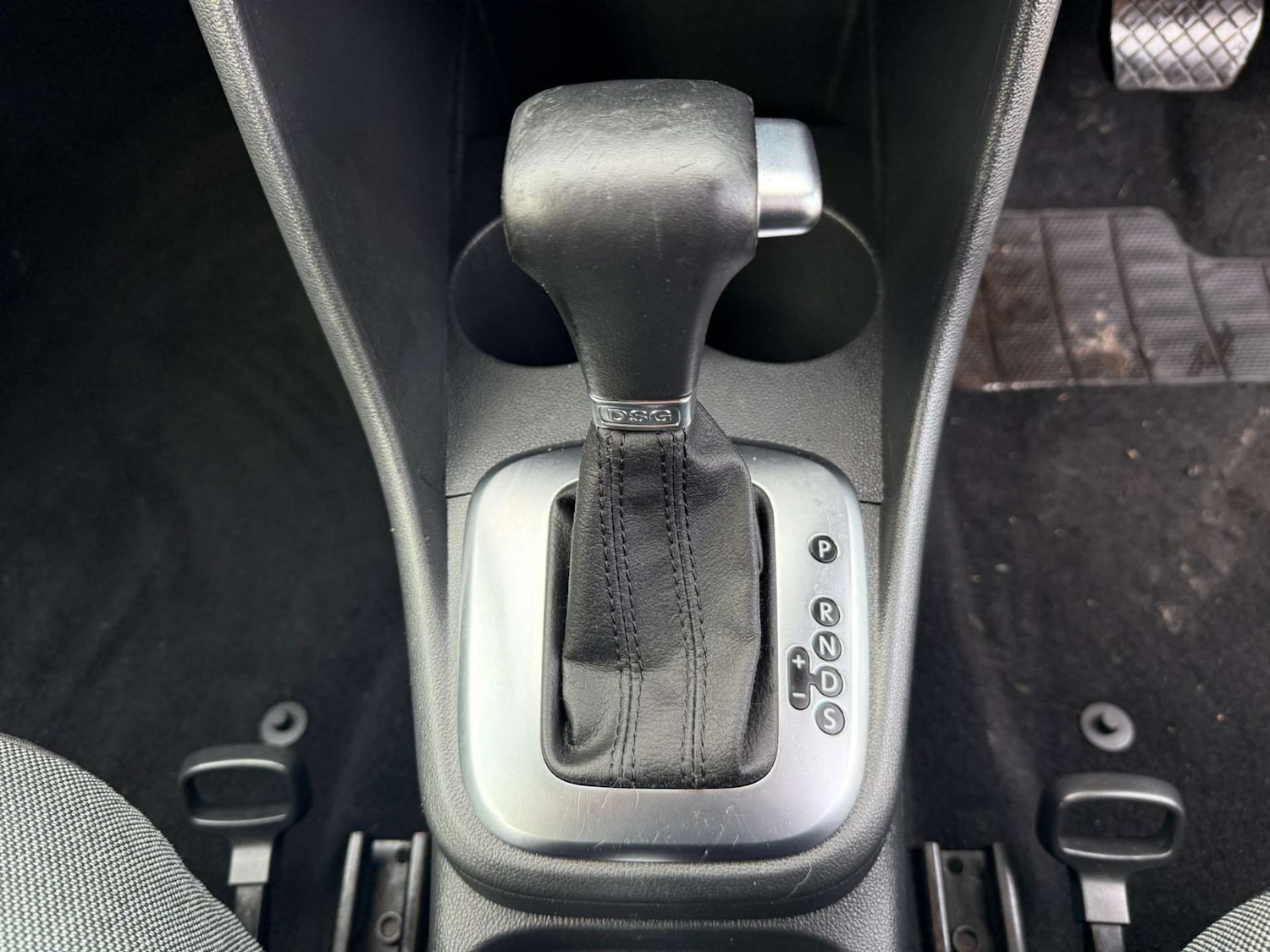 Used Volkswagen Polo 2010 for sale - 77328572: Photo 33