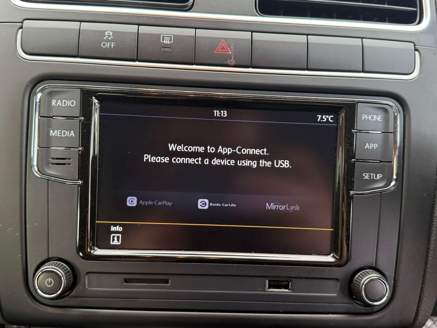 Used Volkswagen Polo 2010 for sale - 77328572: Photo 39