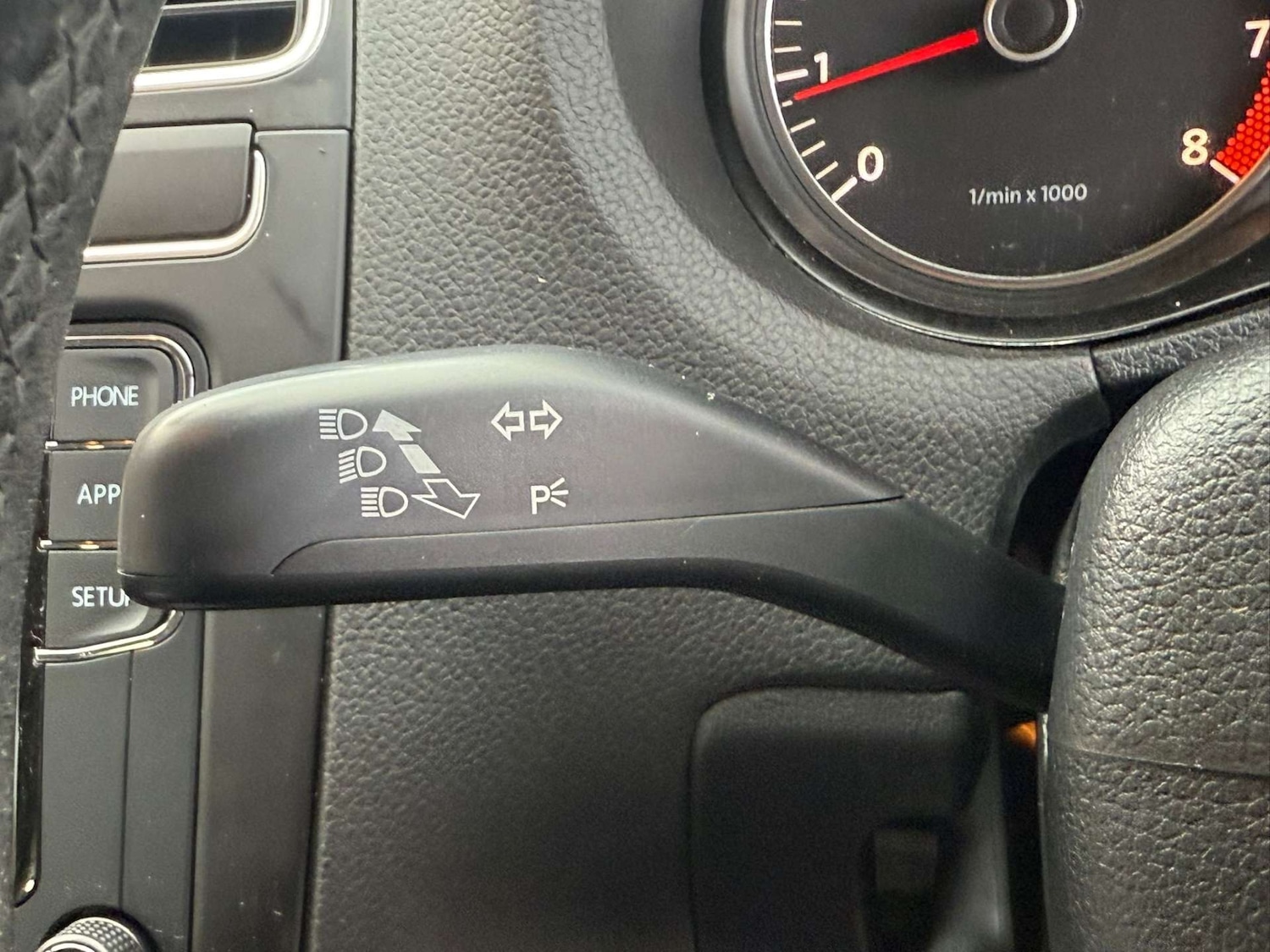 Used Volkswagen Polo 2010 for sale - 77328572: Photo 42