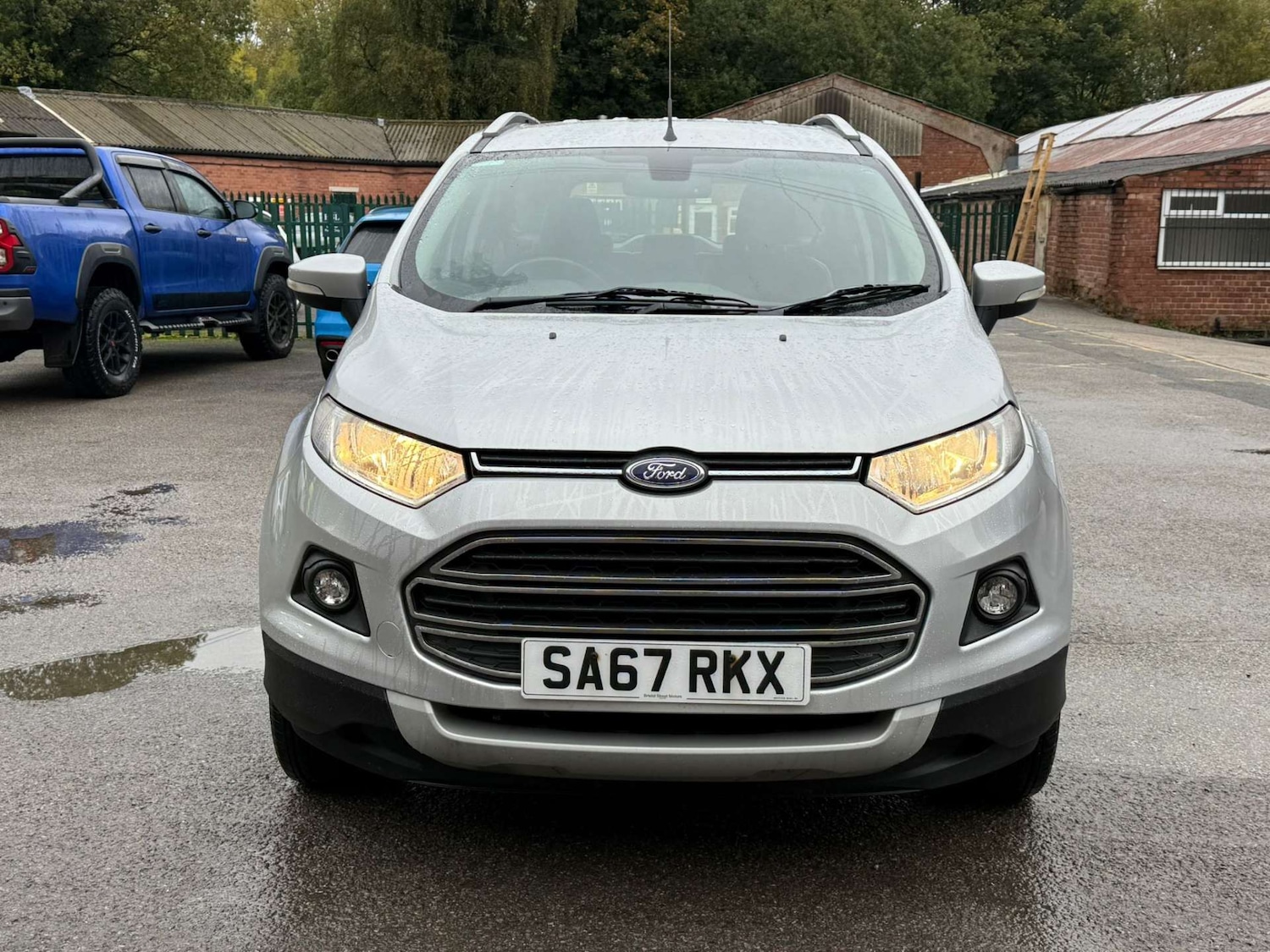 Used Ford Ecosport 2017 for sale - 76362905: Photo 2