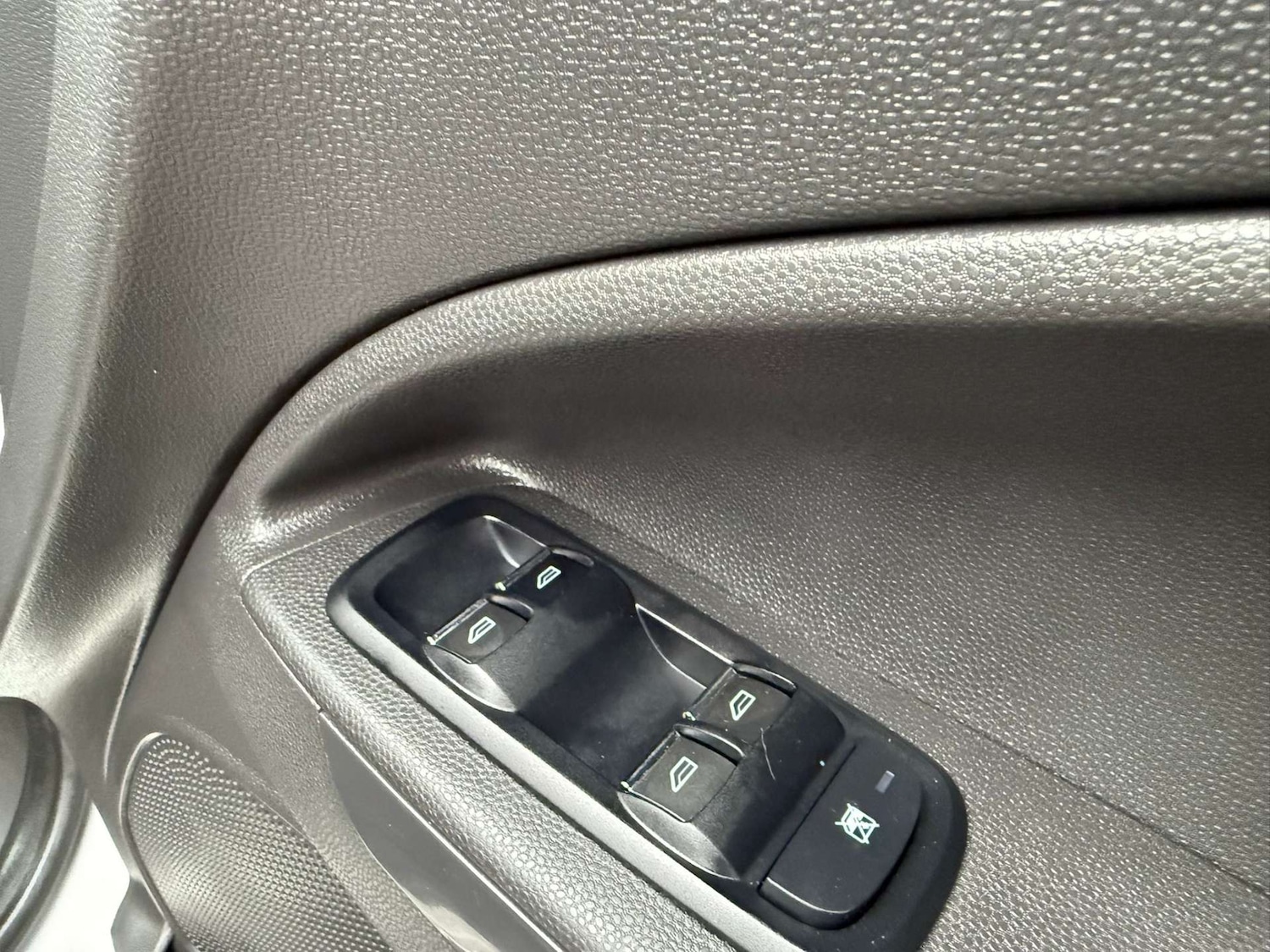 Used Ford Ecosport 2017 for sale - 76362905: Photo 30