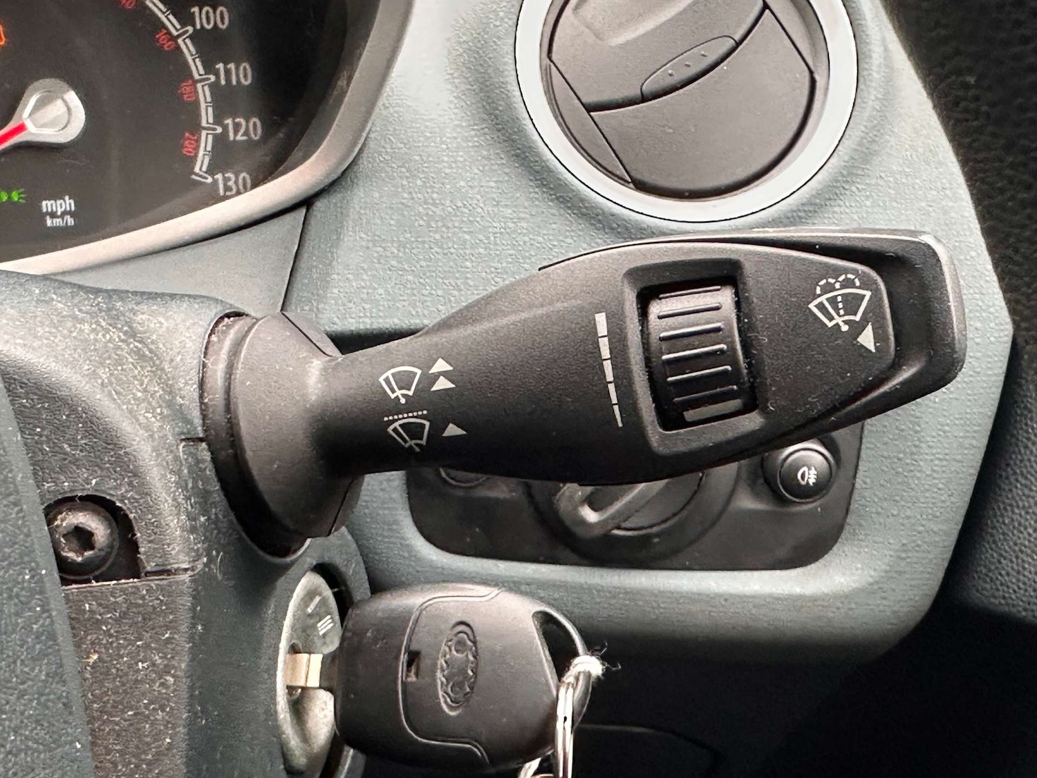 Used Ford Fiesta 2009 for sale - 76600977: Photo 10