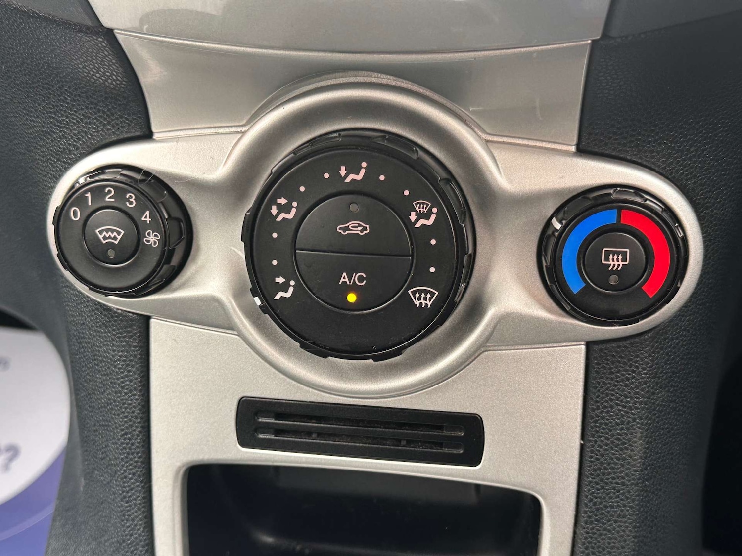 Used Ford Fiesta 2009 for sale - 76600977: Photo 21