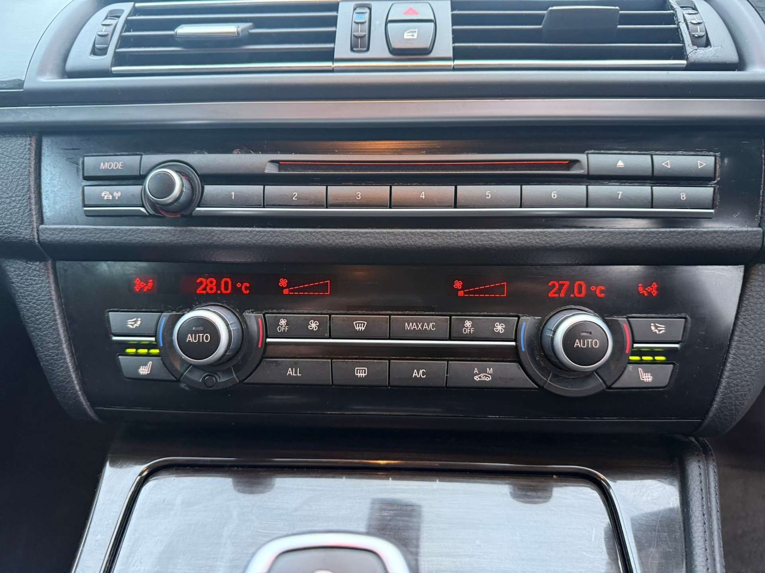 Used BMW 5 Series 2012 for sale - 76565647: Photo 53